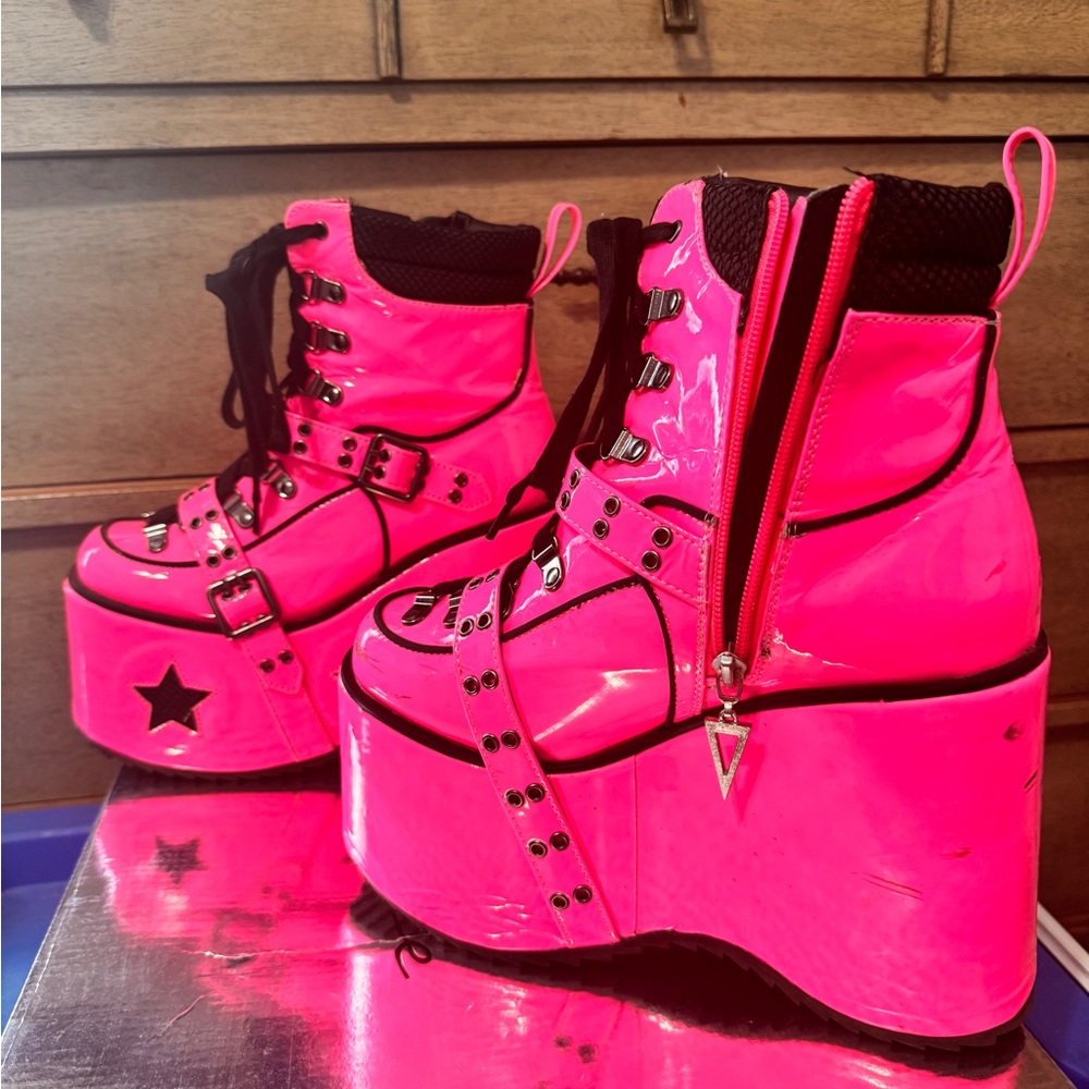 Vibrant Pink Platform Ankle Boots - Picture 6 of 8